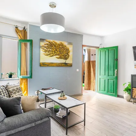 Rockbeach Apartment